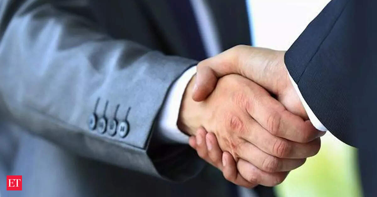 Rajesh Agarwal is new commerce secretary