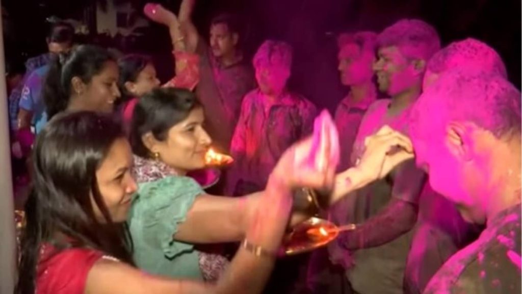 Watch: Jawans, Who Neutralised 27 Naxals, Welcomed With Tilak in Chhattisgarh