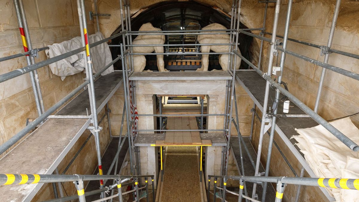 Tomb built for Alexander the Great’s best friend is aligned with winter solstice, study suggests