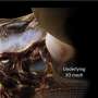 Mangrove crabs use optical geometry to enhance conspecific signaling