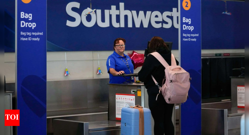 Final boarding call for free bags as Southwest drops longstanding traveler perk