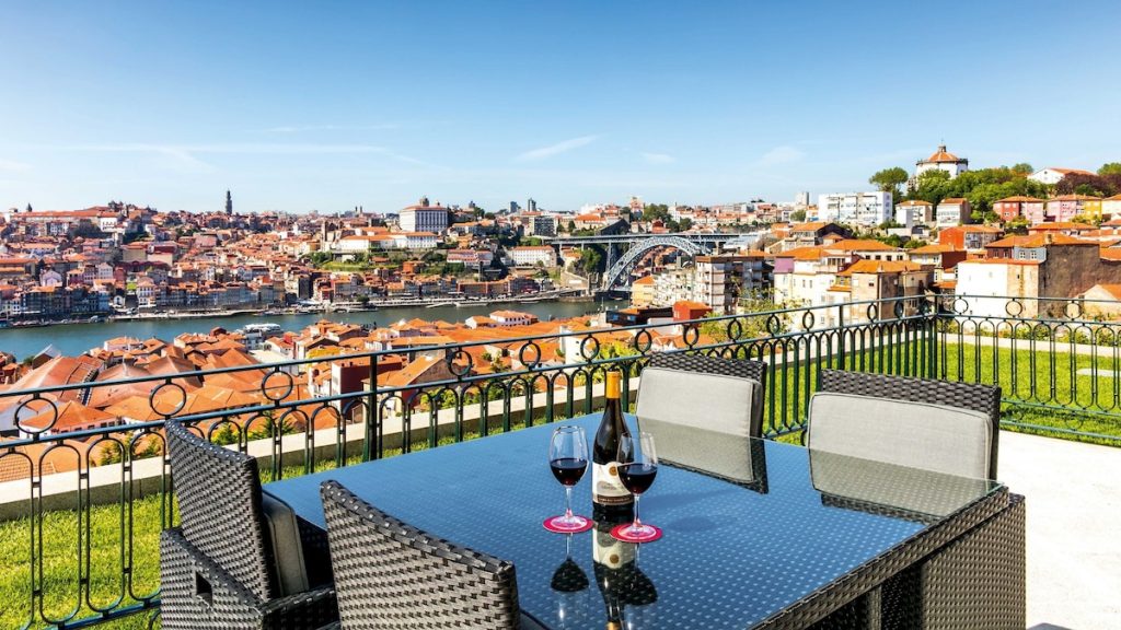 Where to stay in Porto