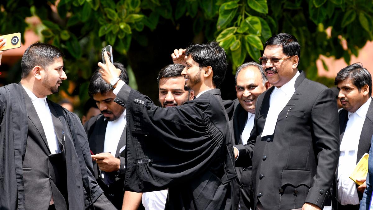 Delhi bar body exempts lawyers from wearing black coats in summer
