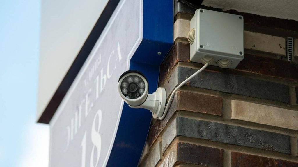 Spy Scandal: 40,000+ Security Cameras Hacked to Illegally Stream Private Footage
