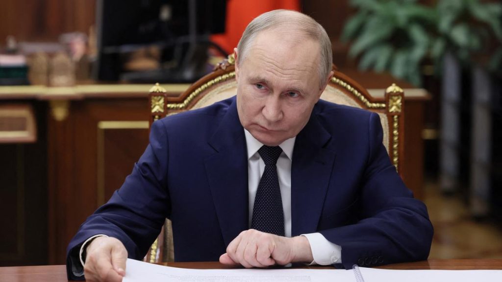 Putin, Trump discuss Middle East tensions, Ukraine war in phone call