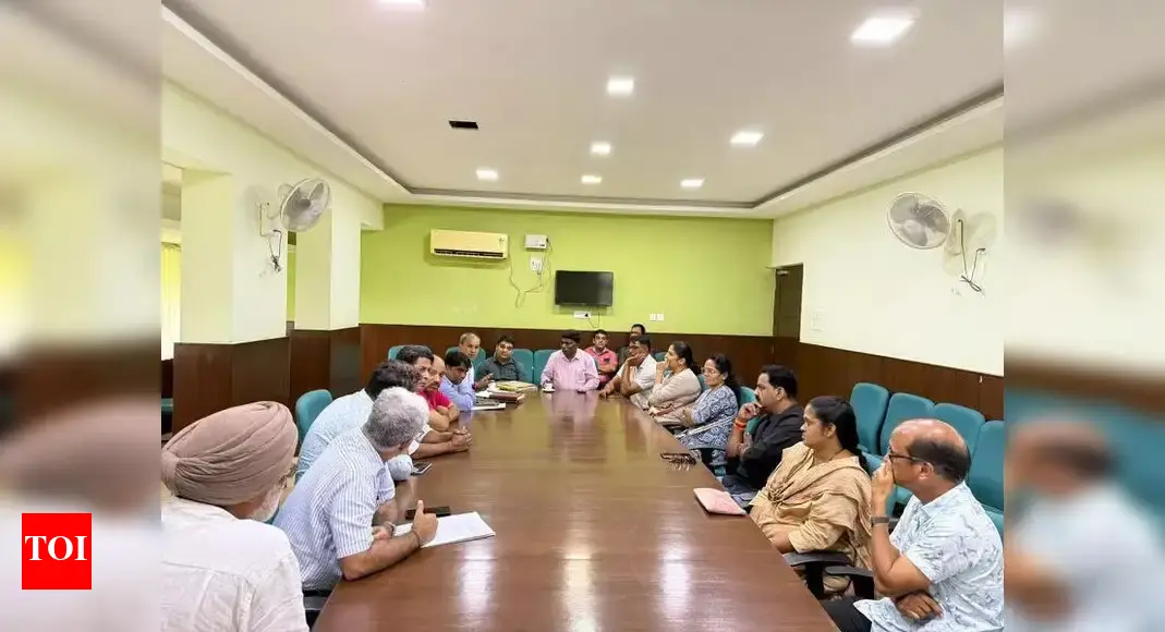 Tawadkar reviews Canacona civic projects