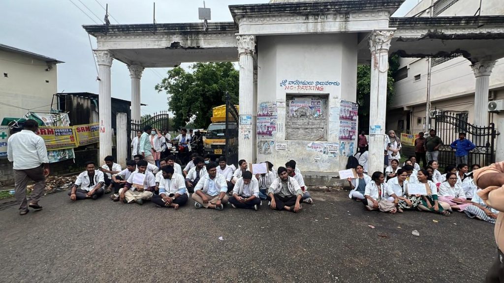 64 MBBS Interns Suspended by Telangana Medical College Over Unpaid Stipends