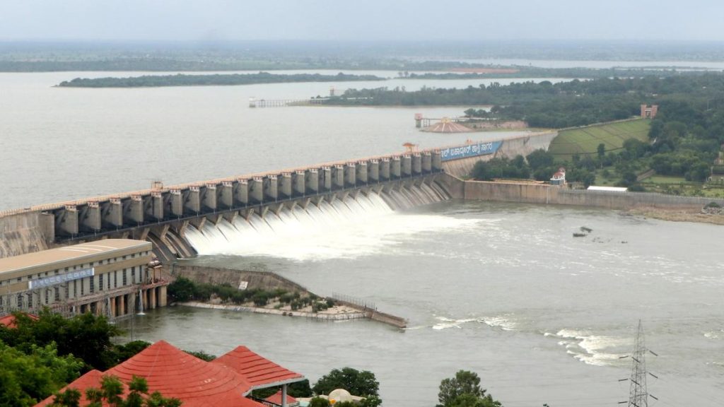 Karnataka rains: Water recedes from bridges in Belagavi district