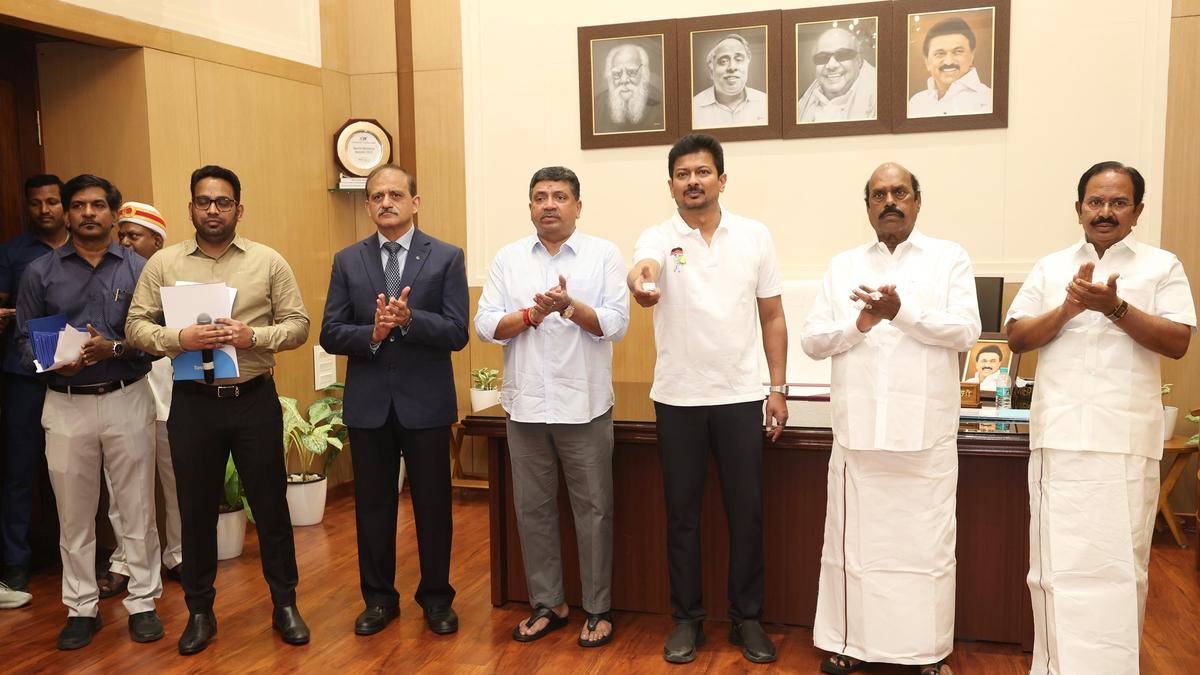 udhayanidhi-unveils-foundation-for-₹64-crore-sports-infrastructure-works