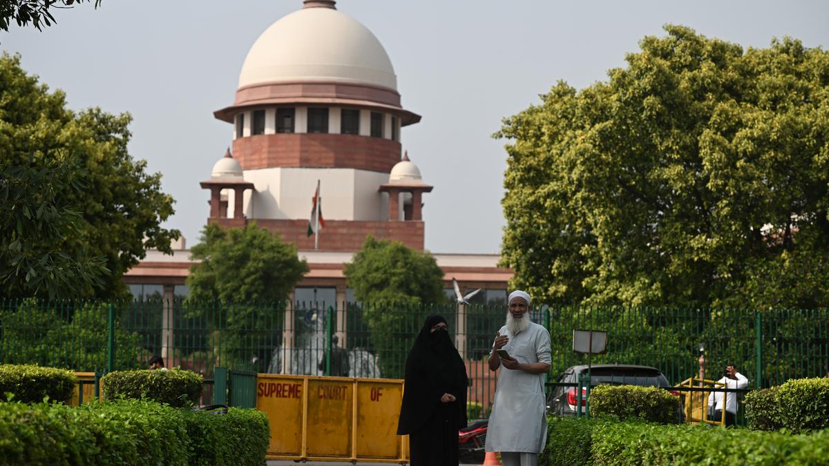 centre-moves-supreme-court-to-review-ruling-on-ips-deputation-in-capfs