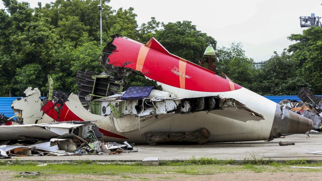 Air India says will review preliminary plane crash report with pilots