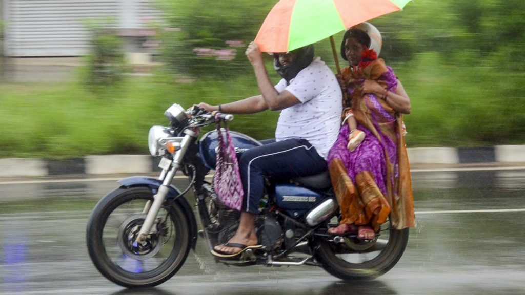 IMD issues flash flood alert for 13 Jharkhand districts, amid heavy rain prediction