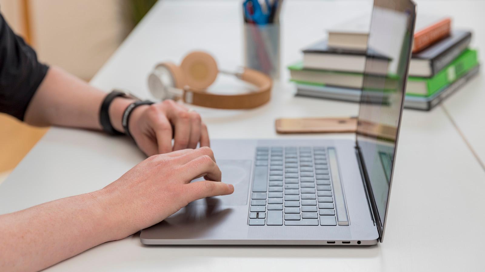 How to get an Apple student discount at Apple’s Education Store and how much you can save