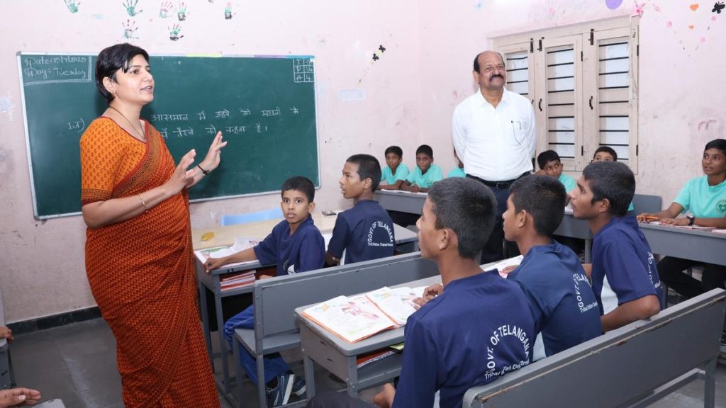 Hyderabad collector calls for U-shaped seating in schools to do away with back benches