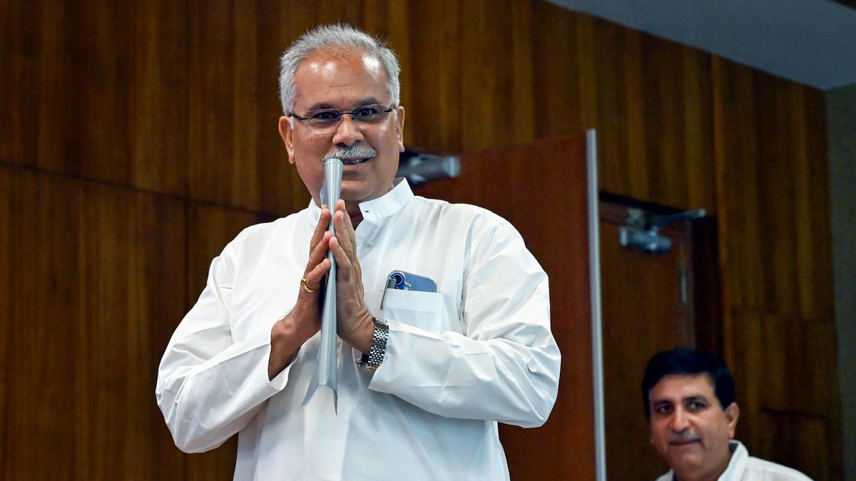 30-congress-mlas-suspended-from-chhattisgarh-assembly-for-a-day-for-ruckus-over-dap-fertilizer-supply