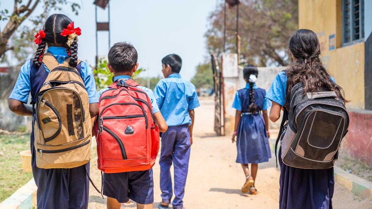 ensure-safe-environment-for-women-employees,-girl-students-in-all-schools:-odisha-government-to-deos