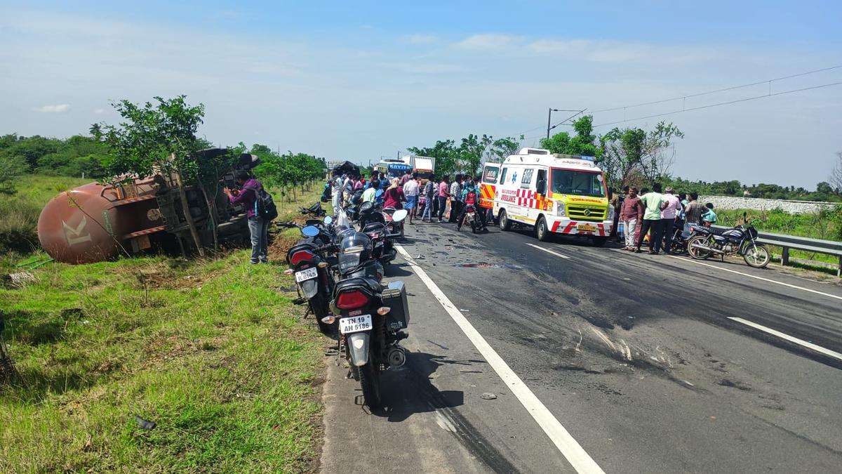 woman,-her-husband-and-son-killed-in-road-accident
