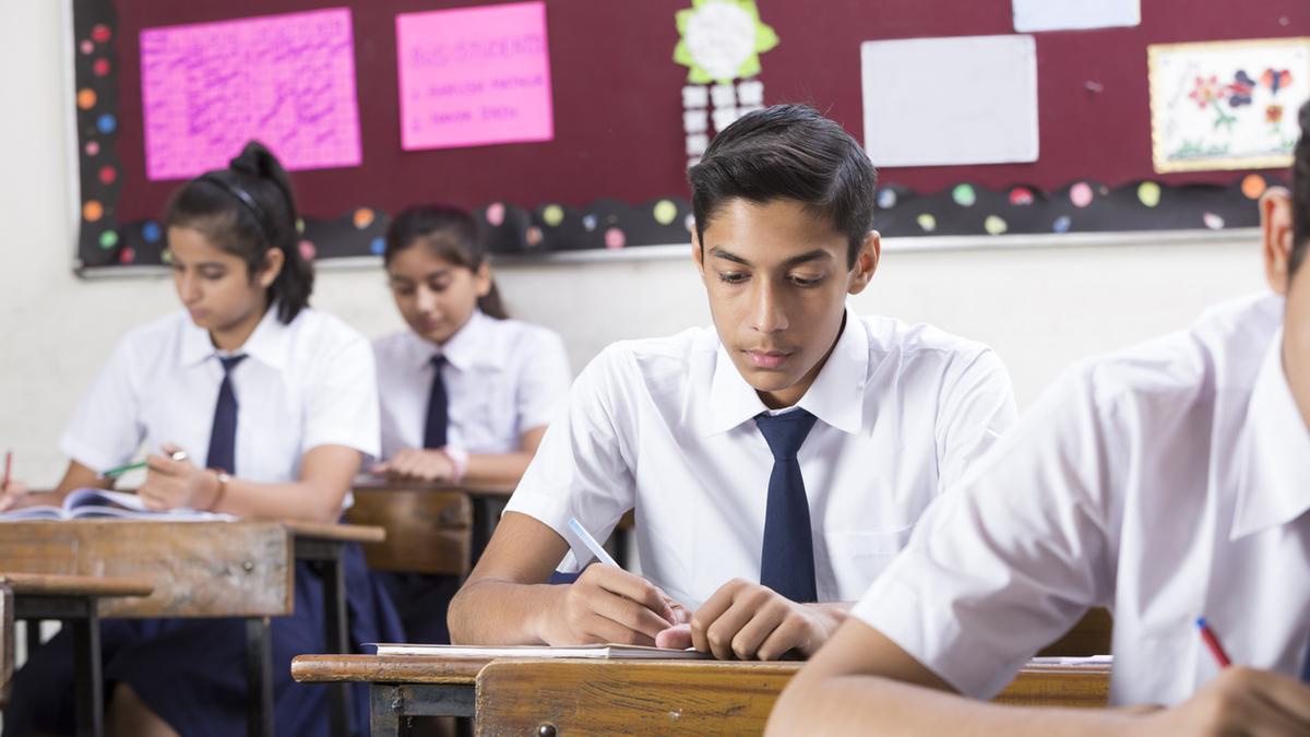 bengal-to-conduct-first-ever-semester-exams-for-class-12,-admit-cards-to-be-issued-online