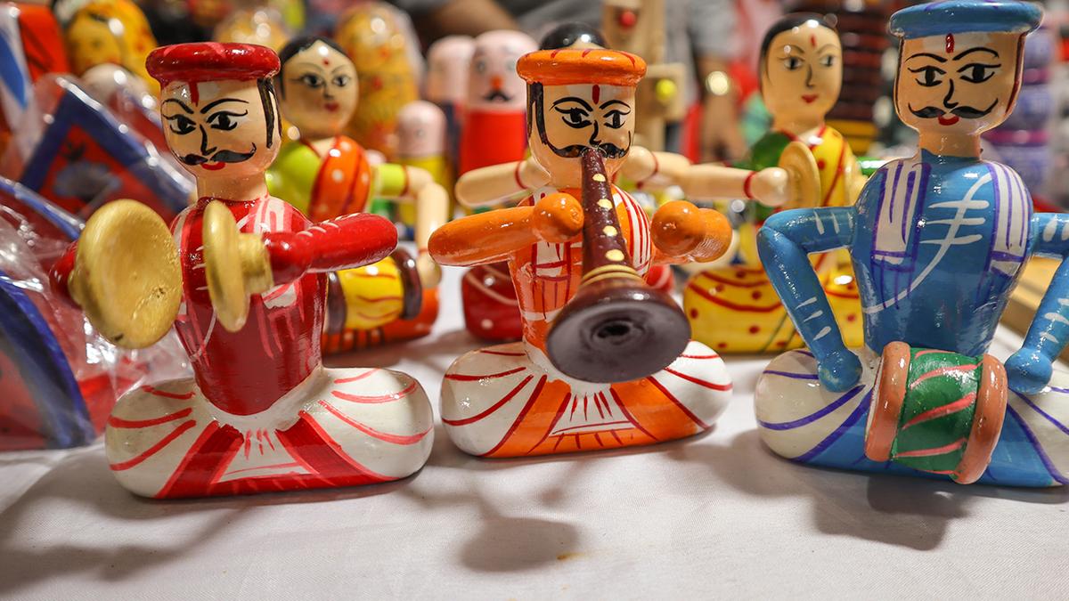 how-karnataka’s-artisans-strive-to-stay-afloat-sans-a-middleman