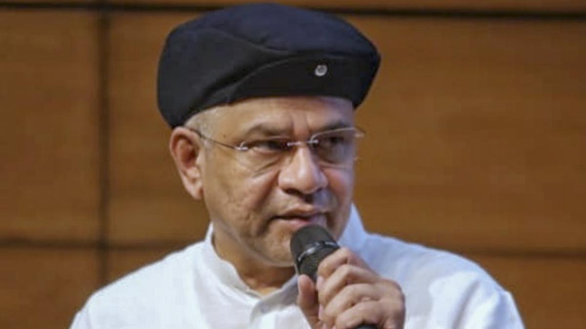 ₹29,353-crore-spent-to-upgrade-railway-infrastructure-in-bihar-so-far,-says-vaishnaw