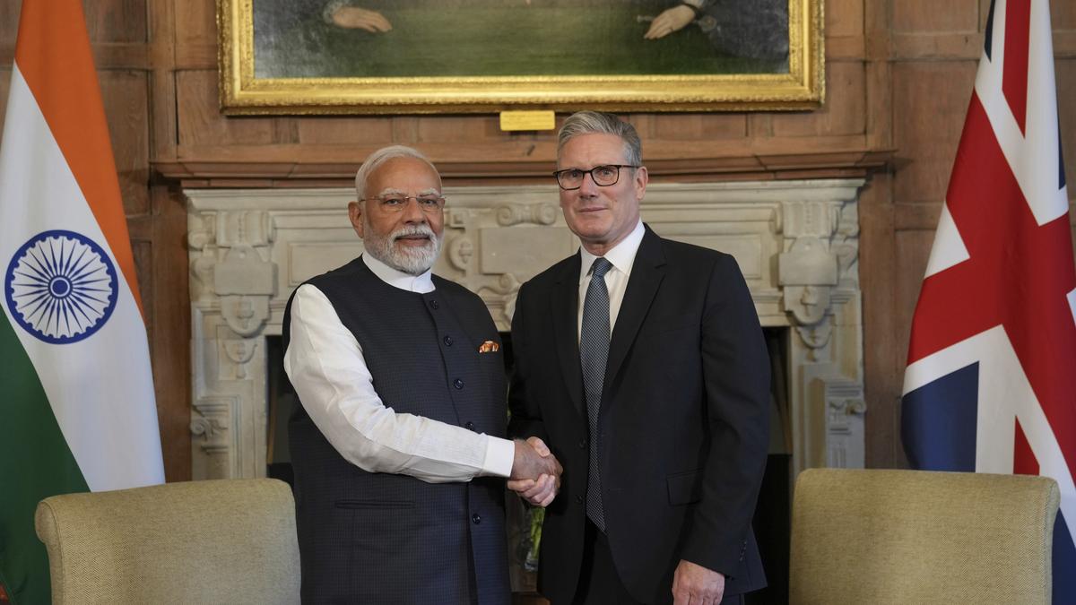 india-and-uk.-sign-the-free-trade-agreement