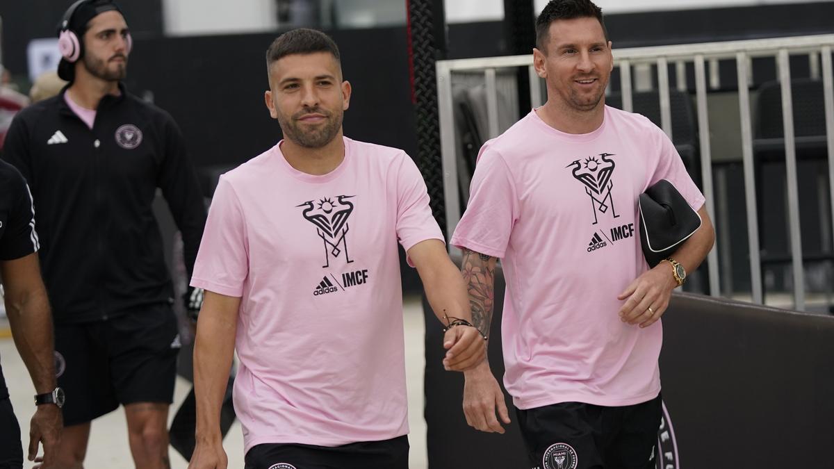 Messi and Alba suspended for one match for missing MLS All-Star