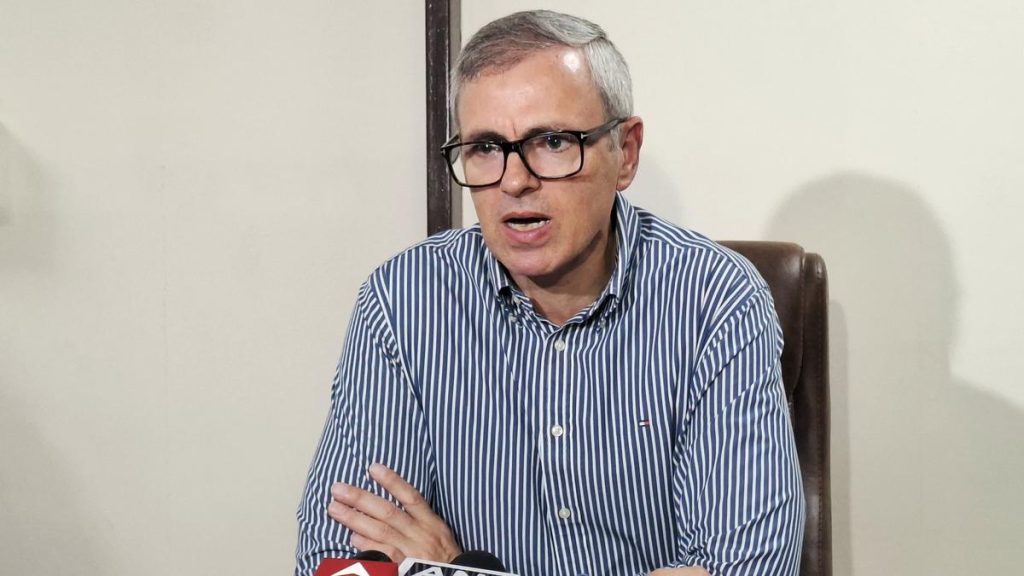 CM Omar Abdullah Meets Family of Gujjar Youth Killed in Police Crossfire, Promises Justice