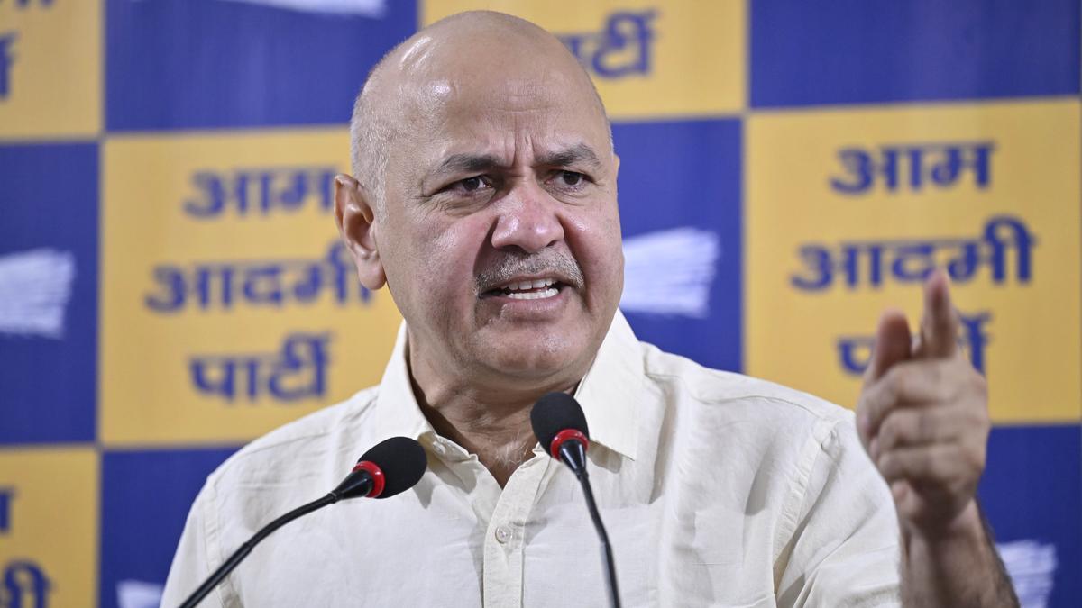 ‘japan-training-kids-to-rule-ai-world,-we’re-not-even-making-ai-workers’:-aap-slams-centre