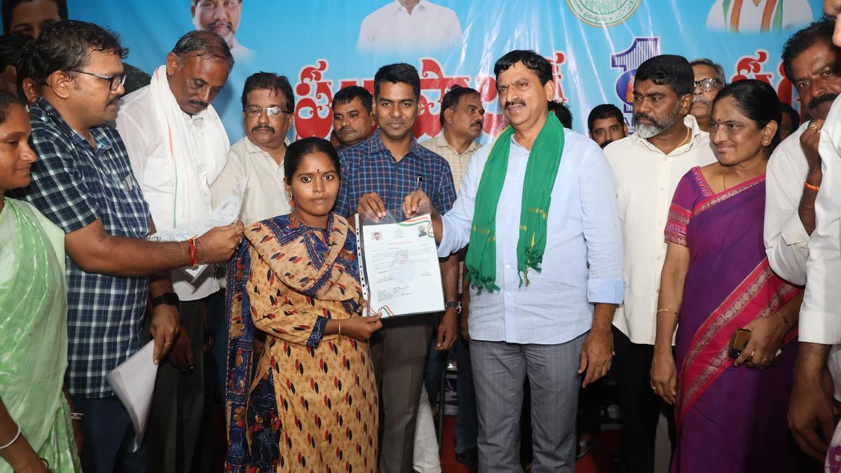 dignity-of-women-priority-for-govt.:-ponguleti