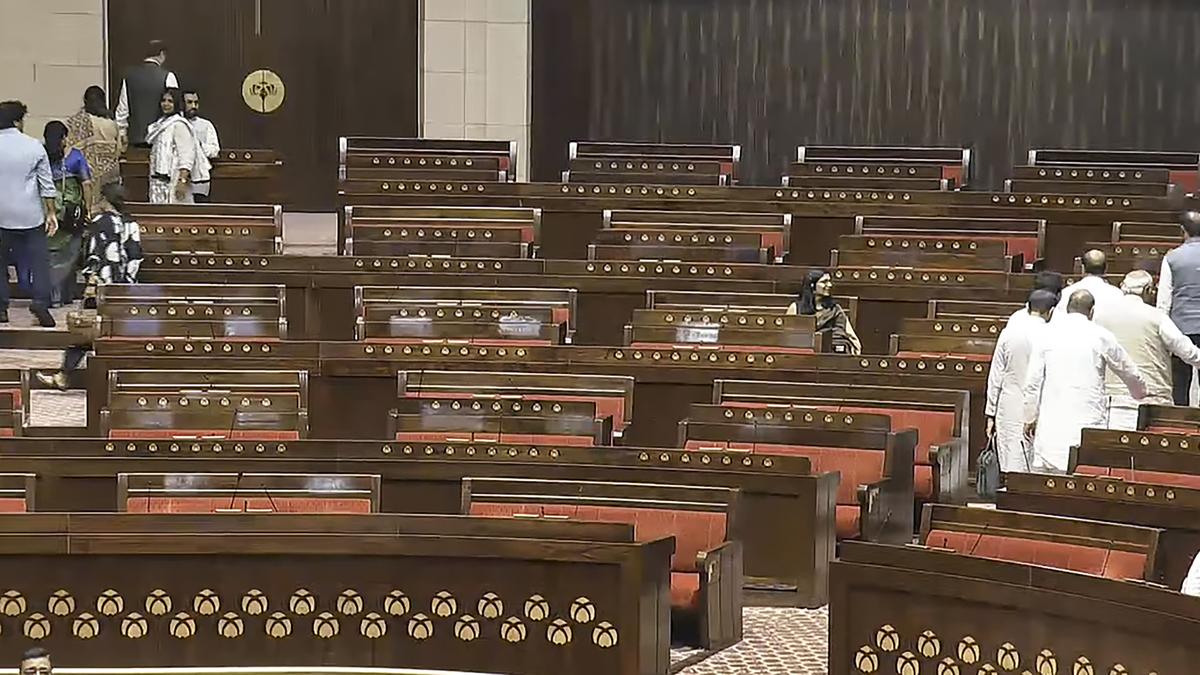 opposition-walks-out-of-rajya-sabha-over-pm’s-absence
