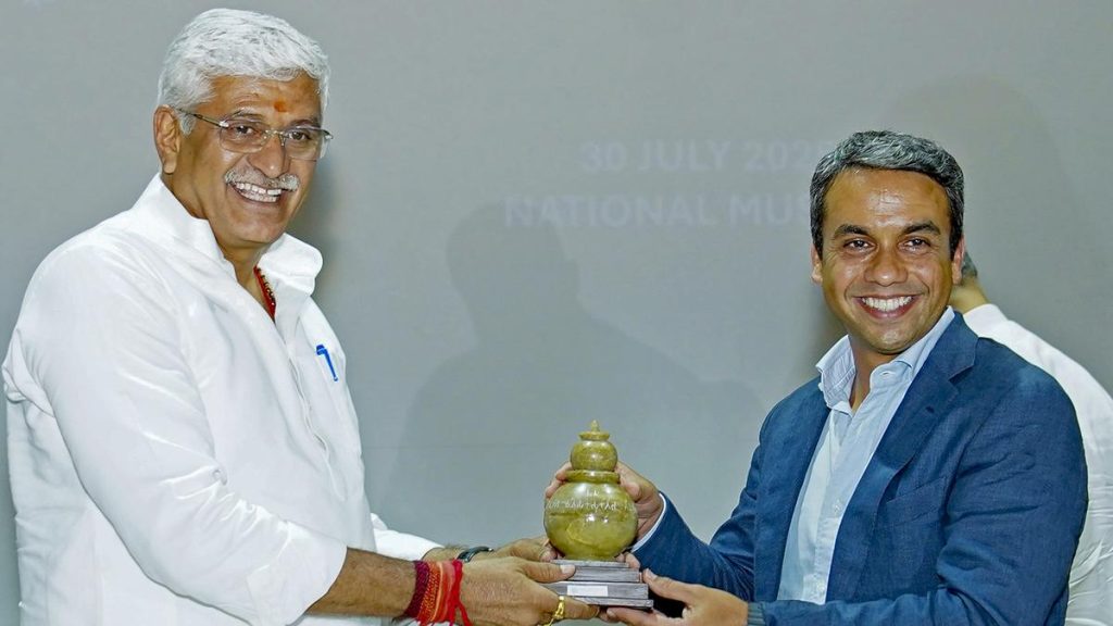Buddha Relics Once Bound for Hong Kong Auction Returned to India