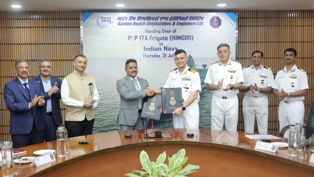 navy-takes-delivery-of-first-project-17a-frigate-himgiri-from-grse