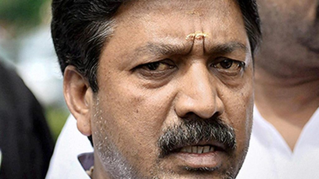 AIADMK MP C.Ve. Shanmugam Files Contempt Plea Over Nalam Kaakkum Stalin Scheme