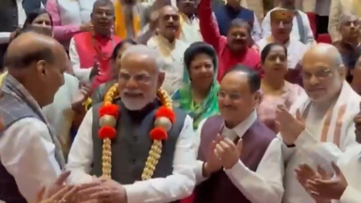nda-passes-resolution-praising-pm-modi,-armed-forces-for-operation-sindoor,-operation-mahadev