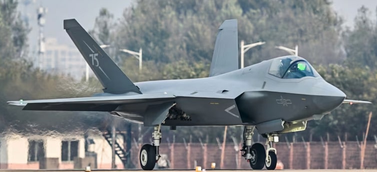 Top New Fighter Jets 2026 – US Next Gen F-47, China J-35 and Korea KF-21