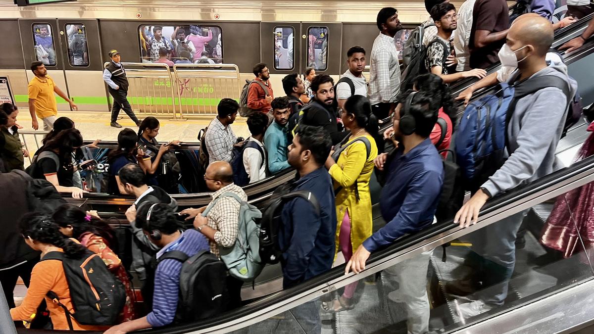 bengaluru-largely-unfazed-as-rtc-strike-disrupts-bus-services-across-karnataka