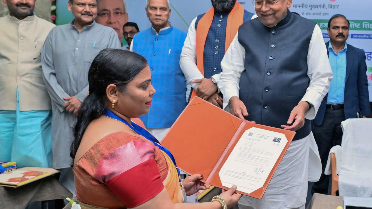 bihar-cabinet-approves-domicile-policy-in-school-teachers’-appointment