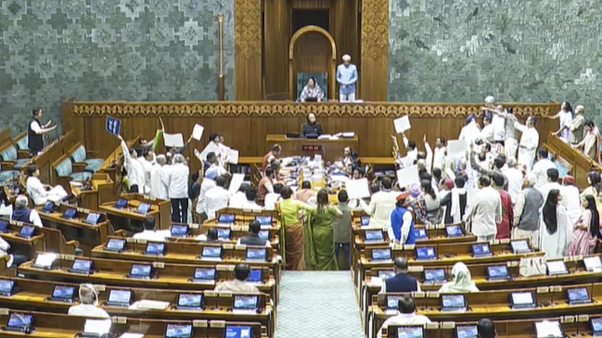 lok-sabha-passes-merchant-shipping-bill