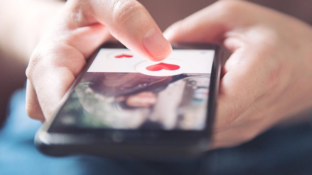 Karnataka Police Constable Duped of ₹28.2 Lakh in Dating App Scam