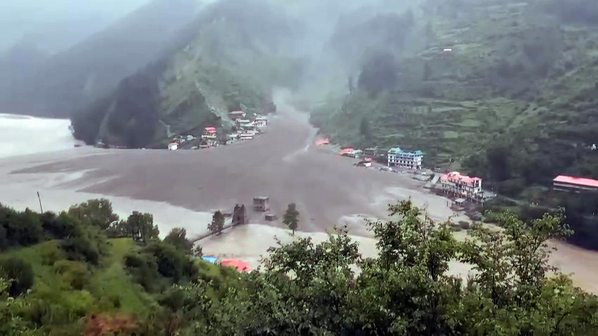 uttarkashi-flash-floods:-cause-of-disaster-still-unclear-with-sites-difficult-to-access