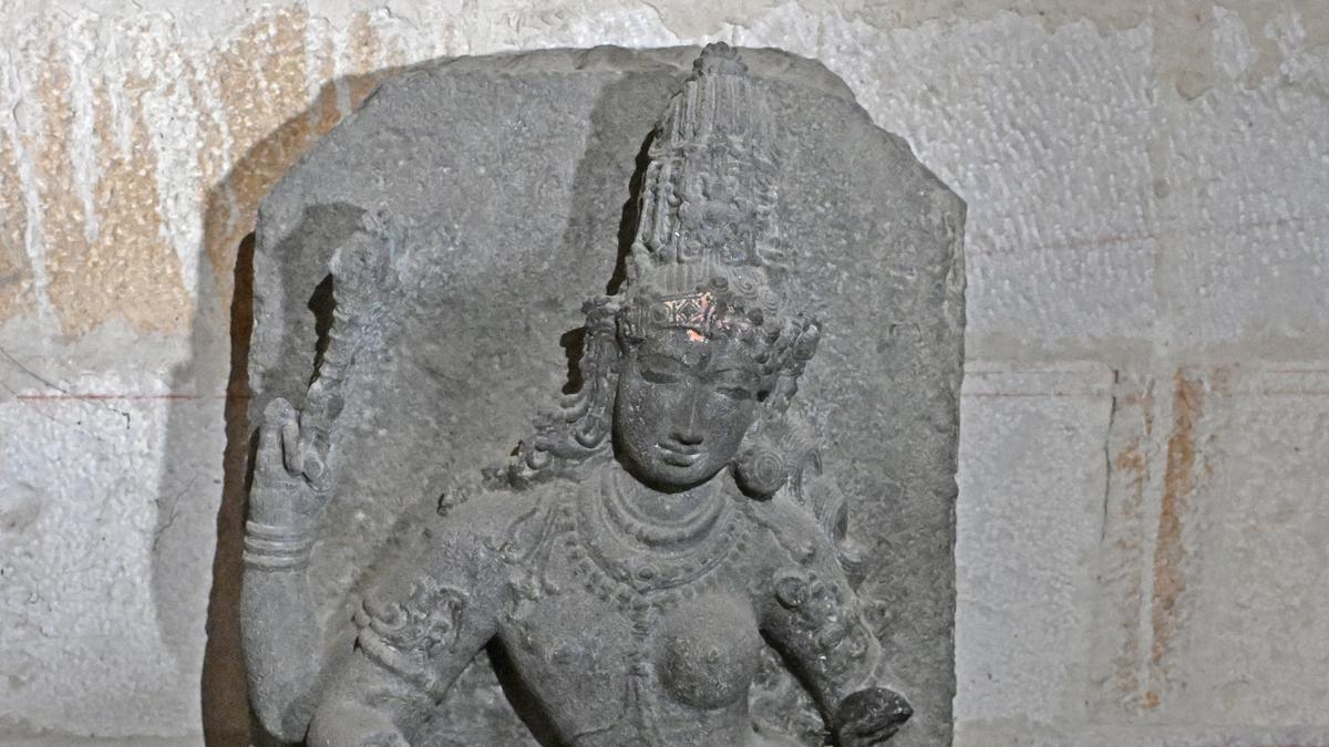 retrieved-chola-era-ardhanarisvara-sculpture-to-be-on-public-display-at-vriddachalam-temple