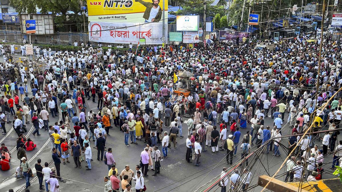 injury-to-rg.-kar-victim’s-mother-regrettable,-says-kolkata-police-commissioner,-promises-probe
