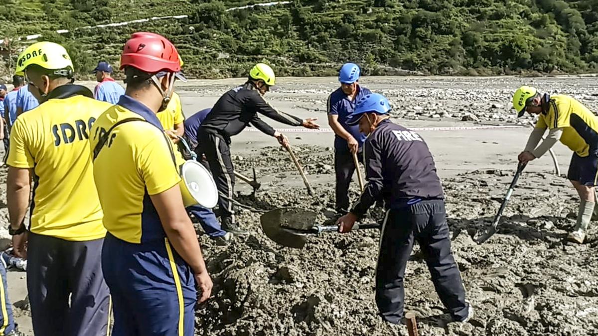 uttarkashi-flash-floods:-ngri-experts-launch-search-operation-to-trace-66-missing-in-disaster-hit-dharali
