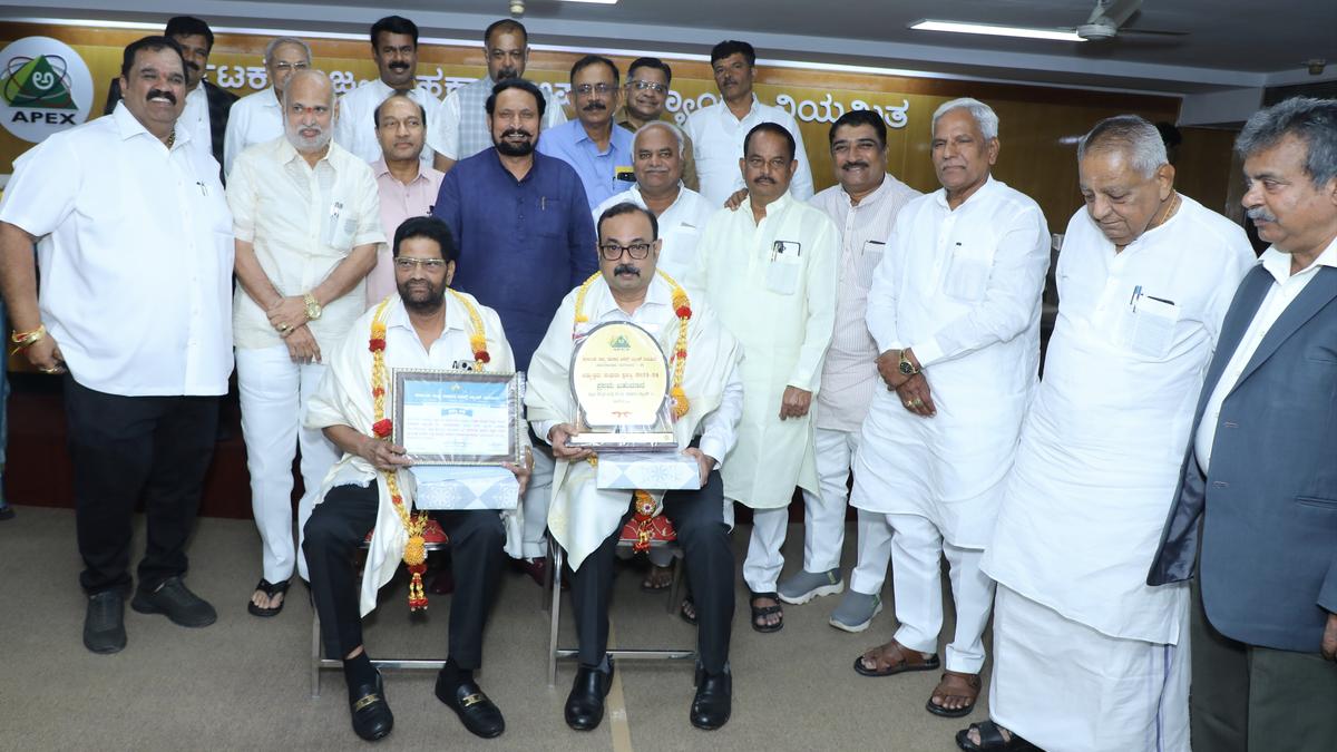 scdcc-bank-conferred-with-apex-bank-award