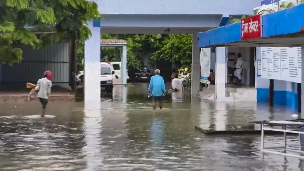 nearly-25-lakh-people-affected-due-to-flood-in-10-districts-of-bihar