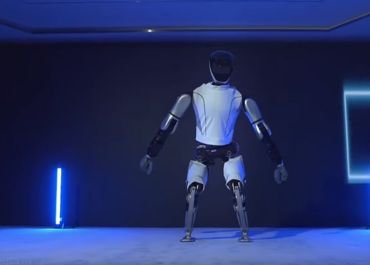China’s Robotera L7 Bipedal Humanoid Robot and STAR 1