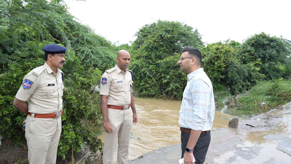 telangana-rain-|-boating,-trekking-at-vikarabad-tourist-spots-closed;-very-heavy-to-extremely-heavy-rainfall-forecast