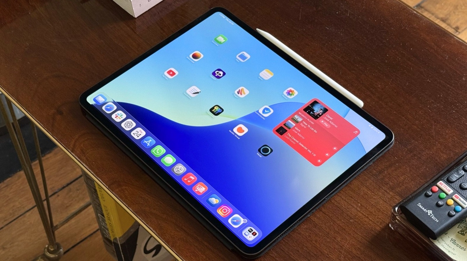 Leaked Code Suggests Apple Intelligence Is Coming To iPad 12
