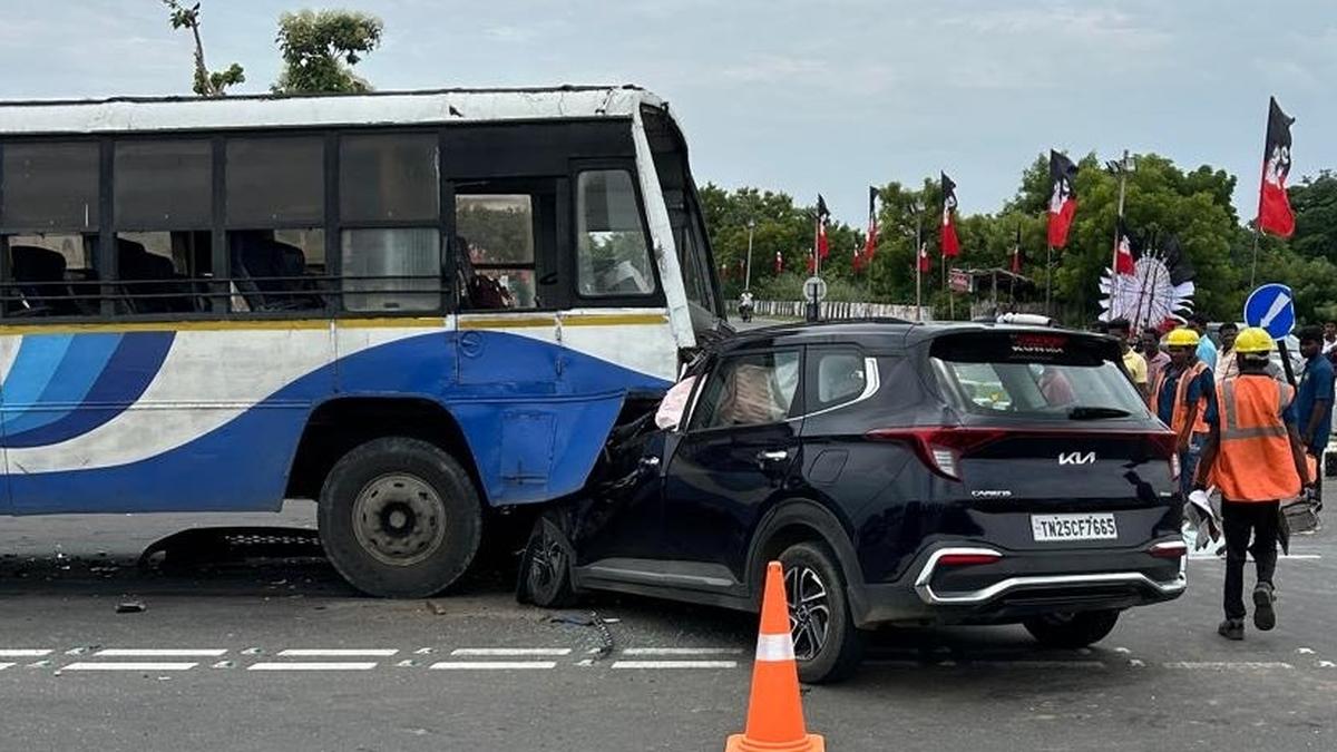 10-persons-injured-after-bus-collides-with-suv-in-tiruvannamalai