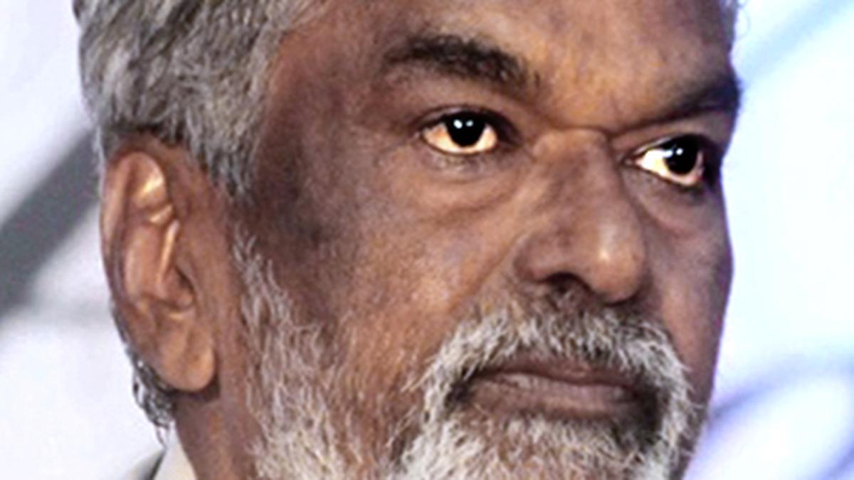 devanur-mahadeva-urges-chief-minister-siddaramaiah-to-implement-internal-quota-without-delay